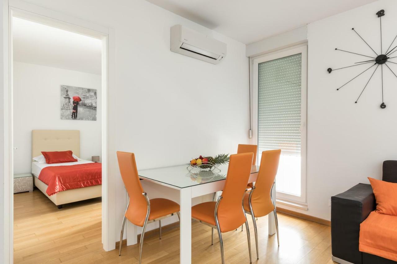 Apartment Marcela With Private Parking Split Kültér fotó